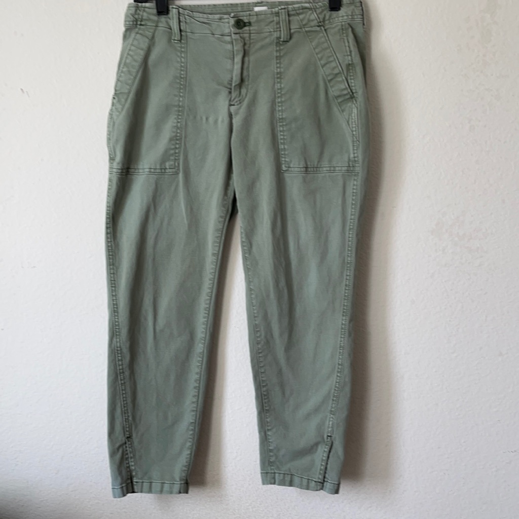 Gaps Brand Size 04 Color Green
